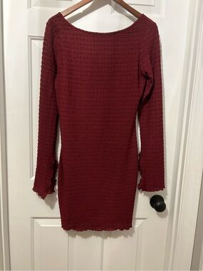 Wild Fabel Burgundy Long-Sleeve Knit Scoop-Back Dress